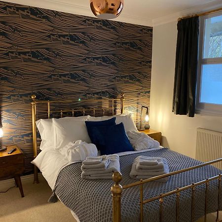 Spacious Luxury Flat In Swanage, Close To Beach With Parking 外观 照片